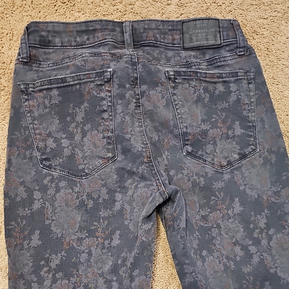 Lucky Brand Dark Gray Floral Women's Skinny Jeans - Picture 5 of 5